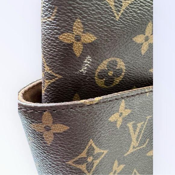 Louis Vuitton Monogram Totally PM Shoulder Bag - Picture 14 of 15